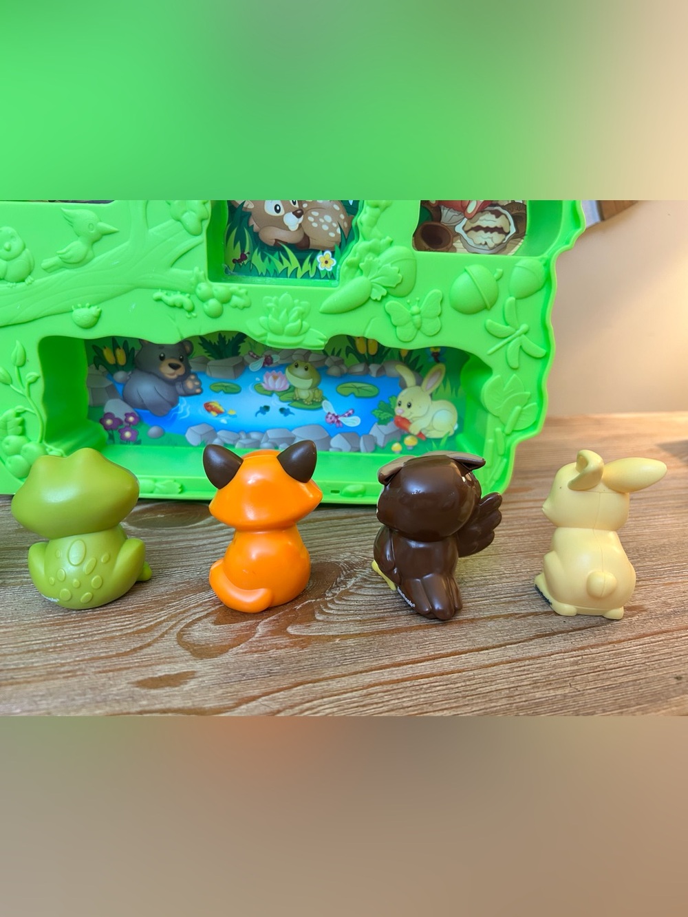 Fisher-Price Little People Forest Friends Carry Case Playset 8 Figures Complete - Picture 8 of 13